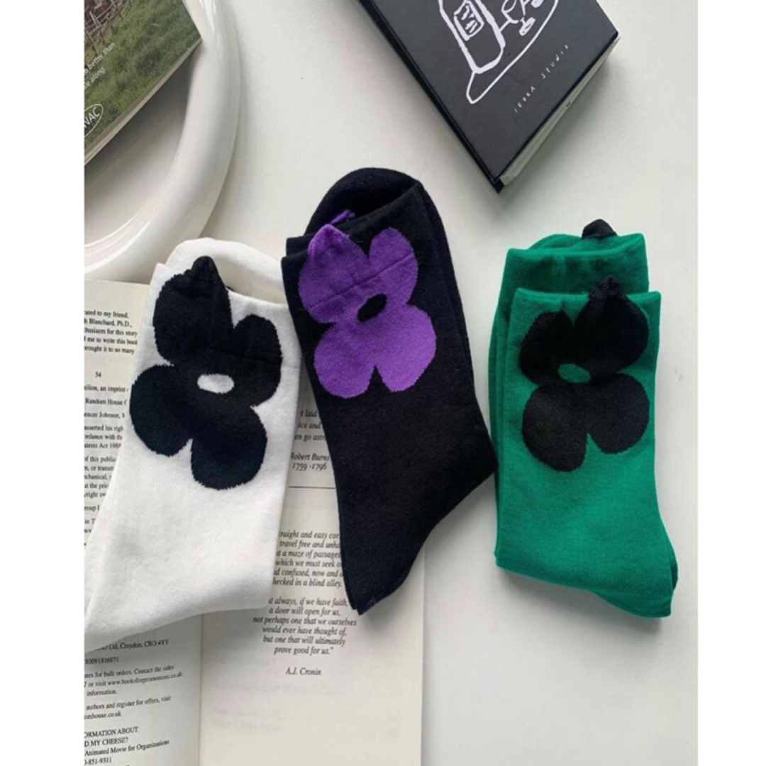 新品　レディース　ソックス　靴下　マリメッコ柄ウニッコ柄　花柄　3足組 レディースのレッグウェア(ソックス)の商品写真