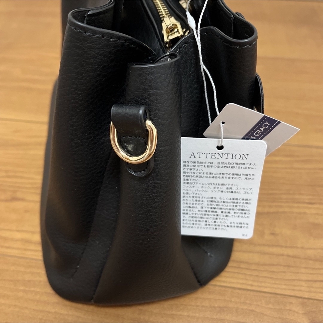 M'S GRACY(エムズグレイシー)のエムズグレイシー　フラワーモチーフ　バッグ　ブラック レディースのバッグ(ショルダーバッグ)の商品写真