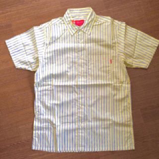 シュプリーム(Supreme)の新品！Supreme striped shirt イエローシャツ 半袖(シャツ)