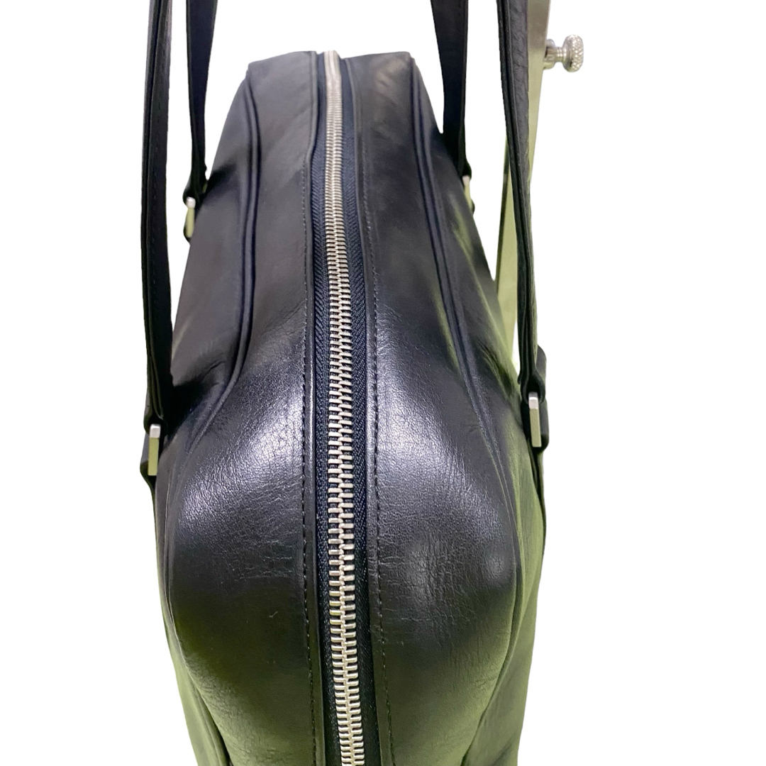 agnes b.(アニエスベー)のagnes b アニエスベーボヤージュ　レザートートバッグ　ブラック　A4収納可 レディースのバッグ(トートバッグ)の商品写真