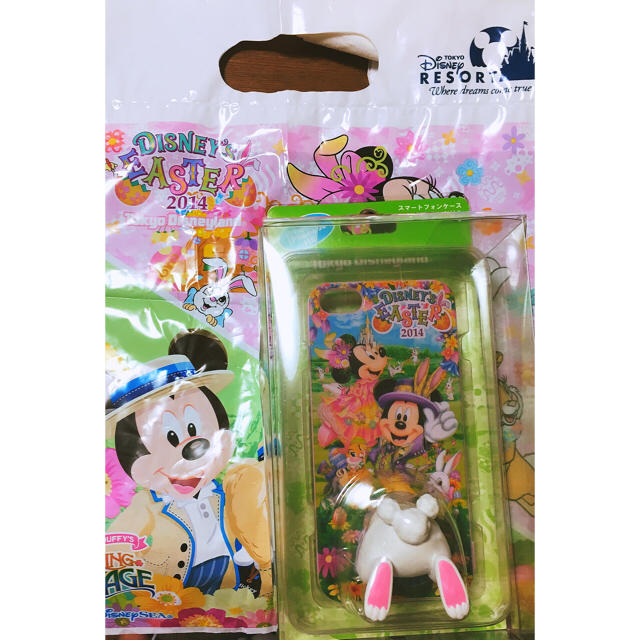 Disney(ディズニー)の新品未開封 ディズニー イースター 2014 限定 iphoneケース エンタメ/ホビーのおもちゃ/ぬいぐるみ(キャラクターグッズ)の商品写真