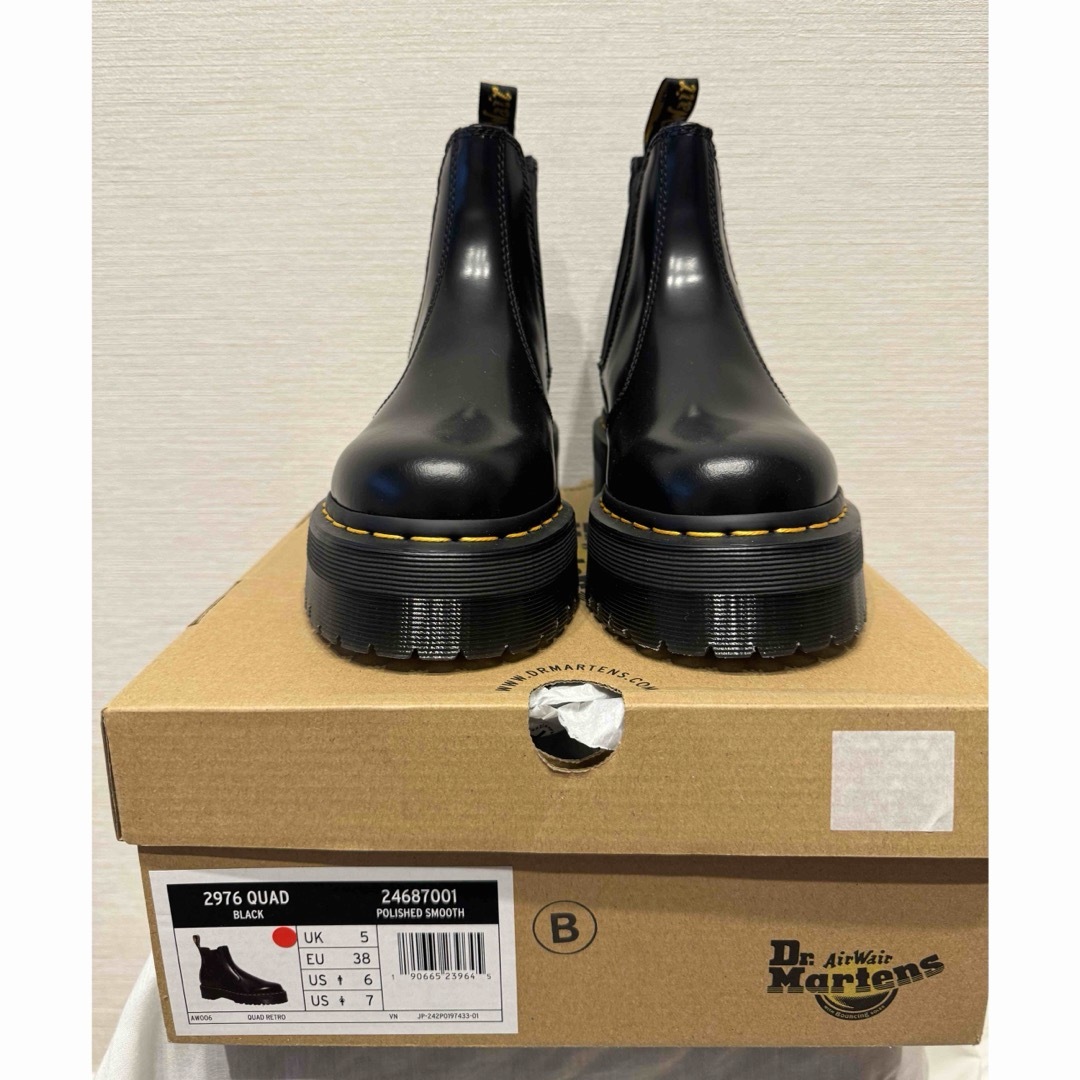 Dr.Martens(ドクターマーチン)のお値下げ！Dr.Martens ドクターマーチン　2976 QUAD ブラック レディースの靴/シューズ(ブーツ)の商品写真