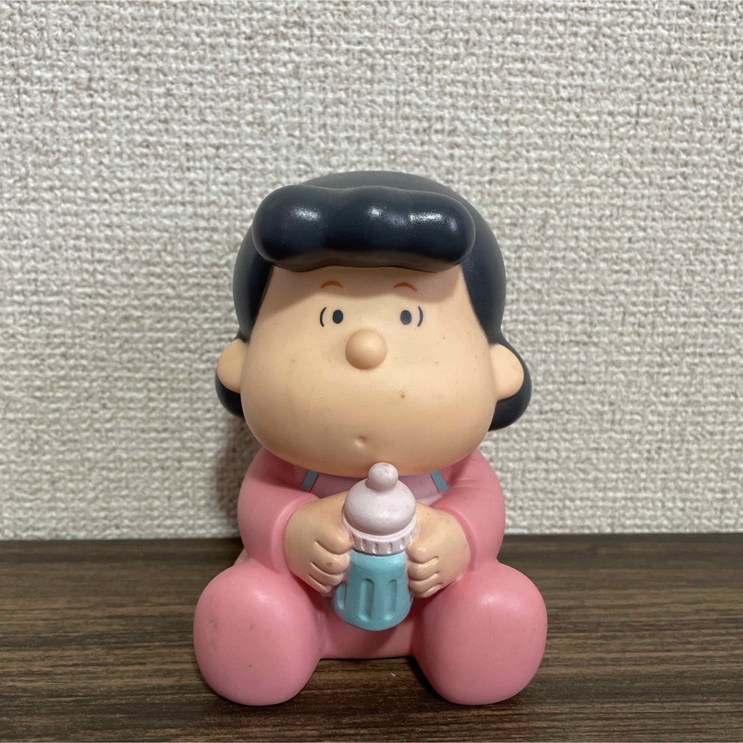 PEANUTS(ピーナッツ)のベビールーシー 笛入りソフビドール フィギュア エンタメ/ホビーのおもちゃ/ぬいぐるみ(キャラクターグッズ)の商品写真