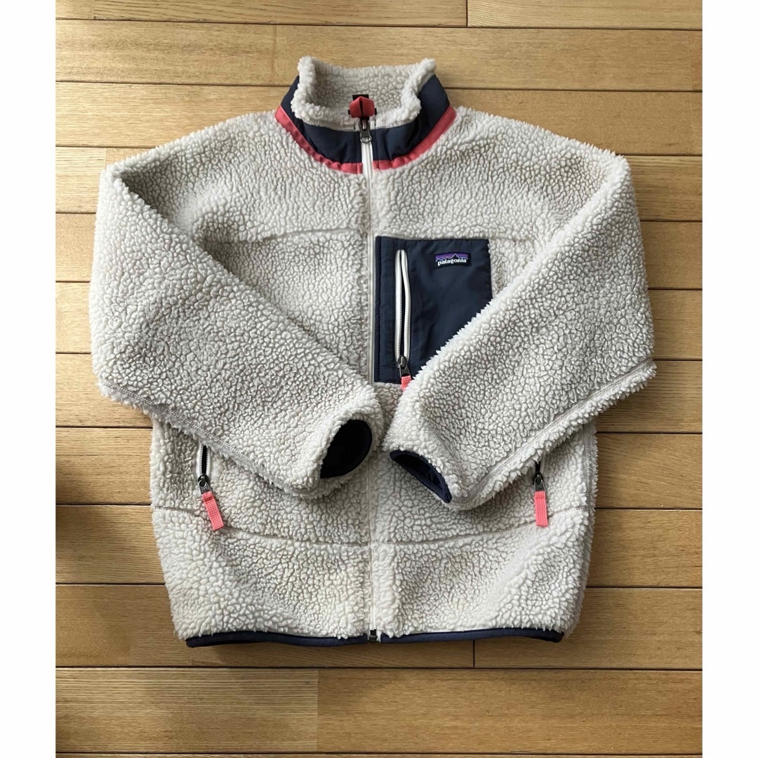 patagonia(パタゴニア)のpatagonia パタゴニア レトロX キッズ　サイズM キッズ/ベビー/マタニティのキッズ服女の子用(90cm~)(ジャケット/上着)の商品写真