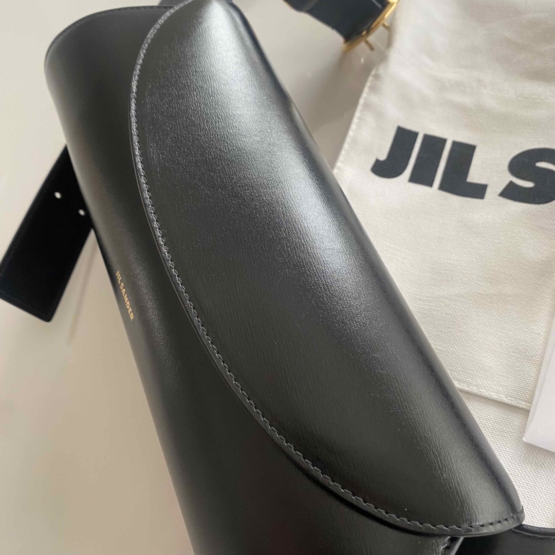 Jil Sander(ジルサンダー)のジルサンダー  カンノーロ　jilsander ブラック　スモール レディースのバッグ(ショルダーバッグ)の商品写真