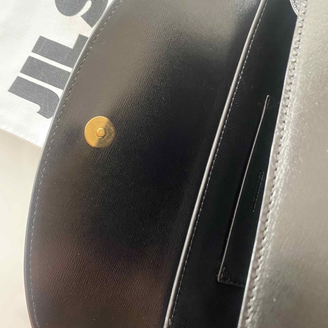 Jil Sander(ジルサンダー)のジルサンダー  カンノーロ　jilsander ブラック　スモール レディースのバッグ(ショルダーバッグ)の商品写真