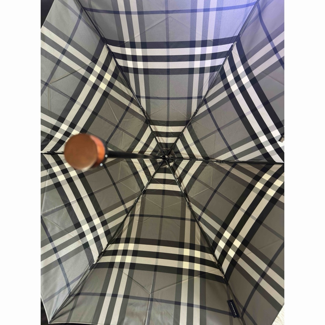 BURBERRY(バーバリー)のバーバリー　折りたたみ傘　グレー レディースのファッション小物(傘)の商品写真