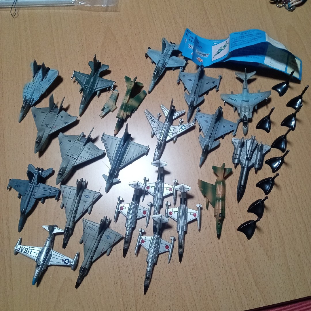 チョコエッグ 世界の戦闘機シリーズ 第1弾の通販 by わんぱち's チョコエッグ 世界の戦闘機シリーズ 第1弾の通販 by わんぱち's