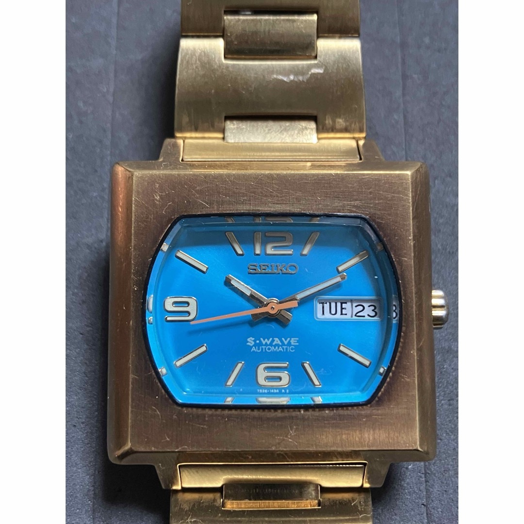 SEIKO(セイコー)のセイコーS-WAVEメンズ自動巻きブルー文字盤裏スケ問題なく稼働します竜頭操作🆗 メンズの時計(腕時計(アナログ))の商品写真