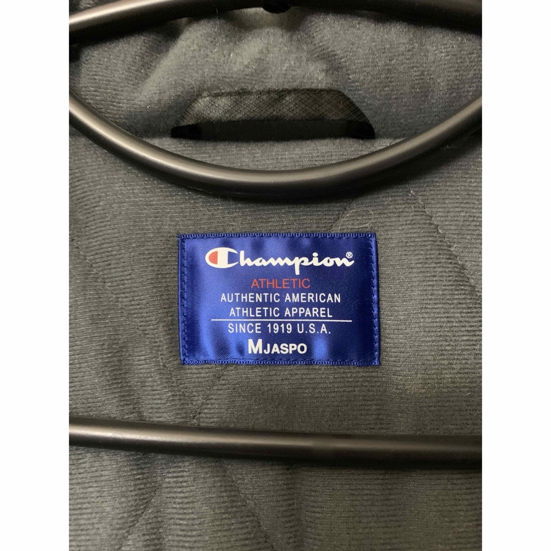 Champion(チャンピオン)のchampion ベンチコート スポーツ/アウトドアのサッカー/フットサル(ウェア)の商品写真