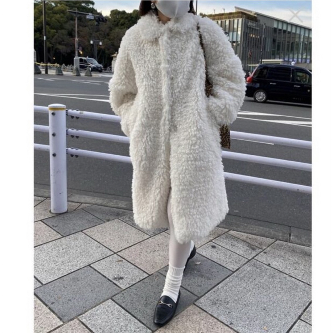 Bibiy AMELIA FUR COATの通販 by ねこぴよ's shop｜ラクマ