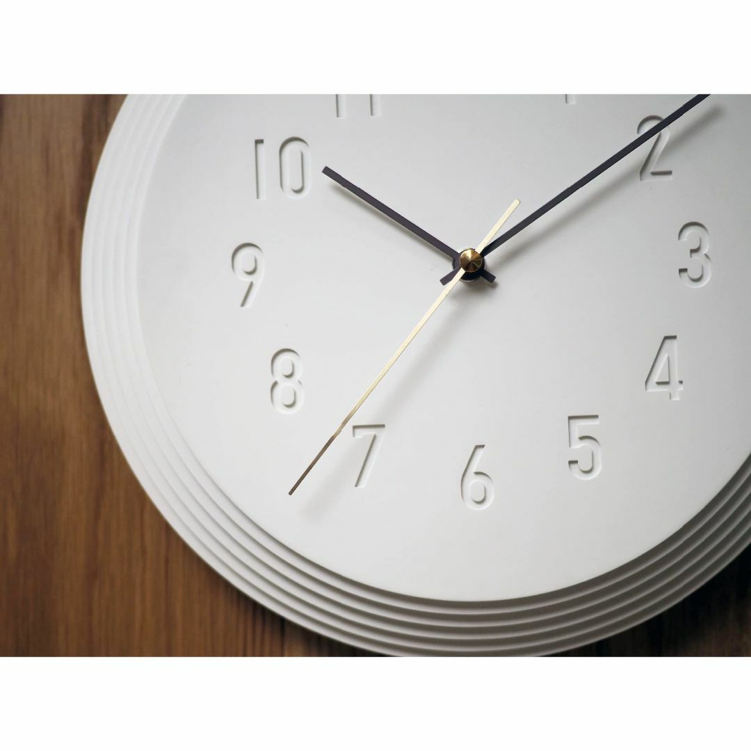 インターフォルム 掛け時計 振り子時計 クータモ CL-4260 オフホワイト  インテリア/住まい/日用品のインテリア小物(置時計)の商品写真