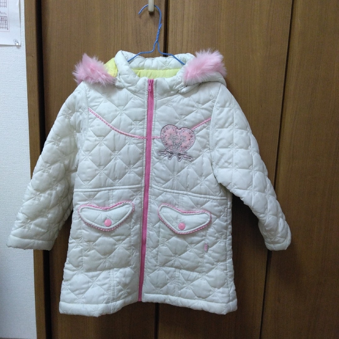 KLC(ケーエルシー)のKLC キルティングコート　120㎝ キッズ/ベビー/マタニティのキッズ服女の子用(90cm~)(コート)の商品写真