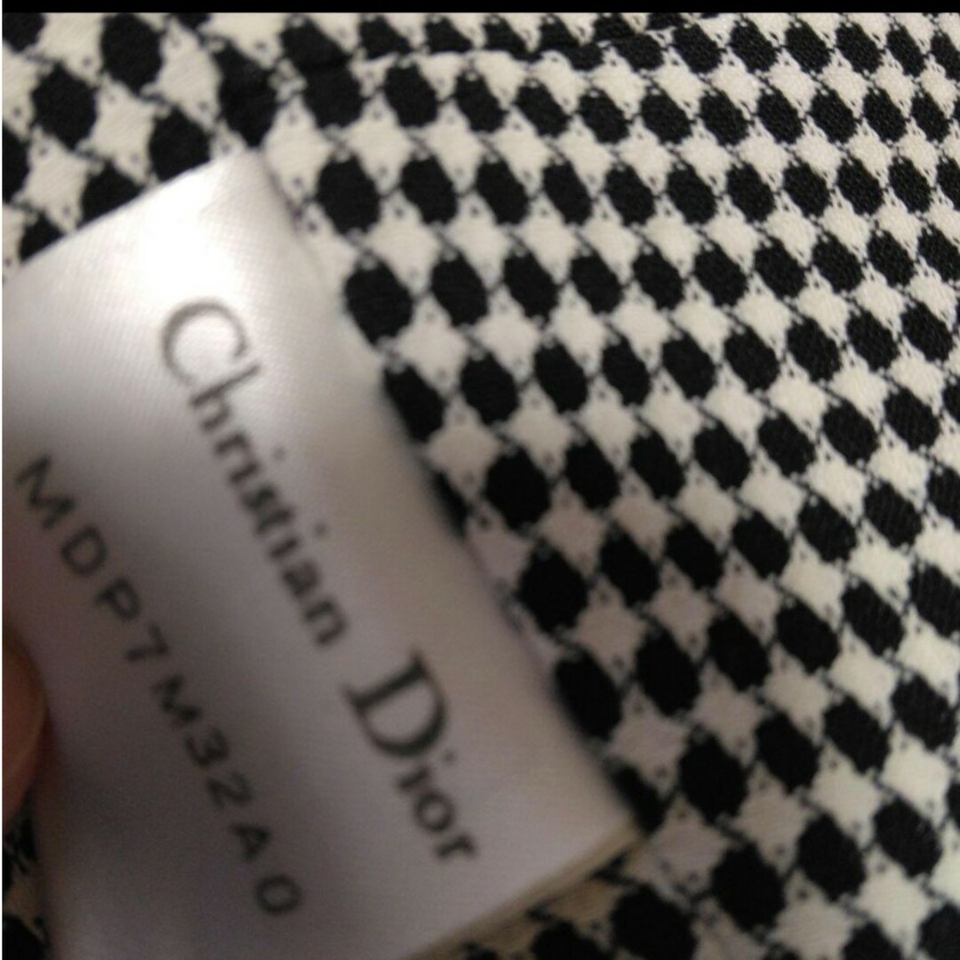 Christian Dior(クリスチャンディオール)のChristianDior 上質、素敵な一重の春スーツ レディースのフォーマル/ドレス(スーツ)の商品写真