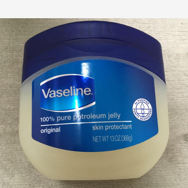 コストコ(コストコ)の新品 Vaseline ヴァセリン ワセリン 大容量 368g コスメ/美容のボディケア(ボディクリーム)の商品写真