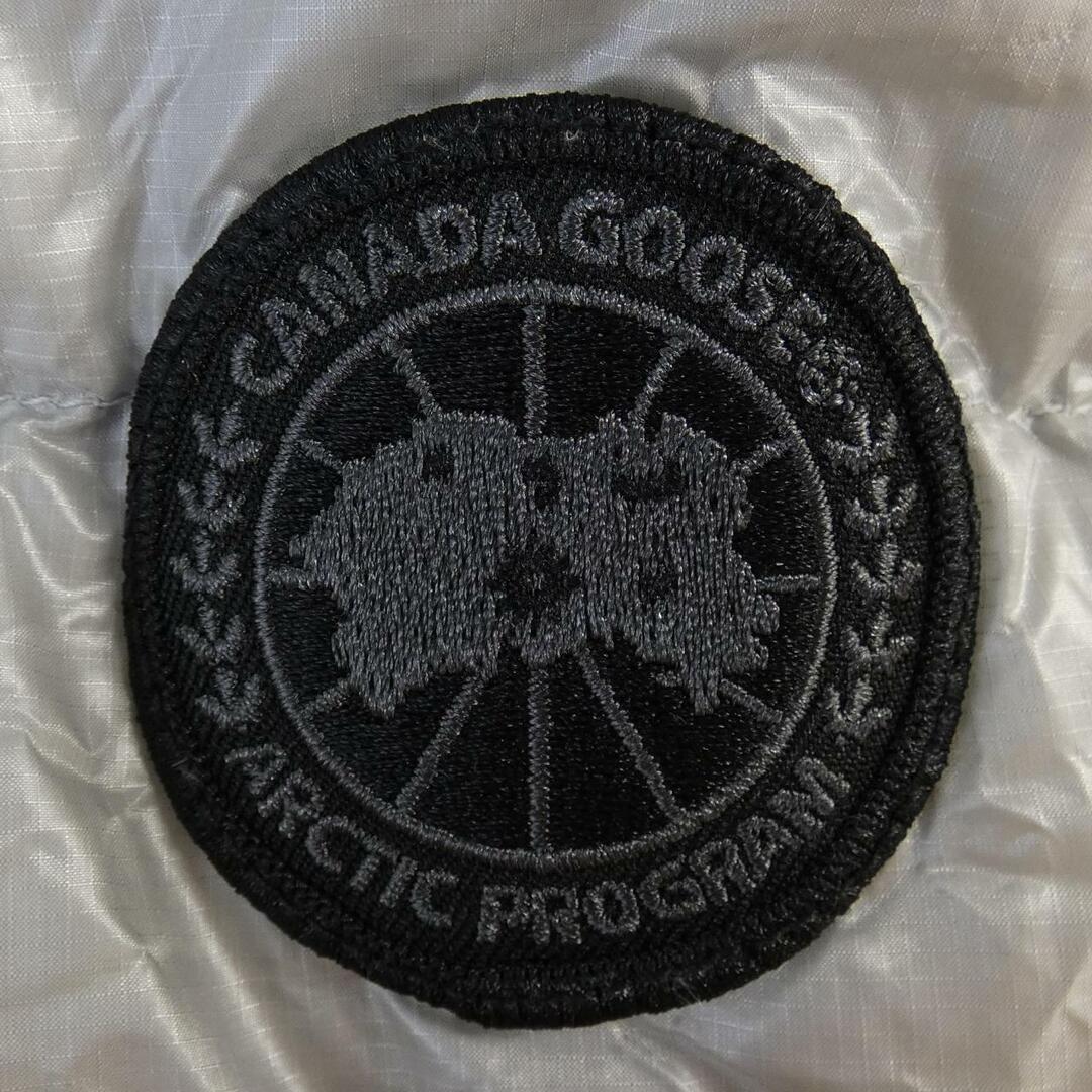 CANADA GOOSE(カナダグース)のカナダグース CANADA GOOSE ダウンジャケット レディースのジャケット/アウター(テーラードジャケット)の商品写真
