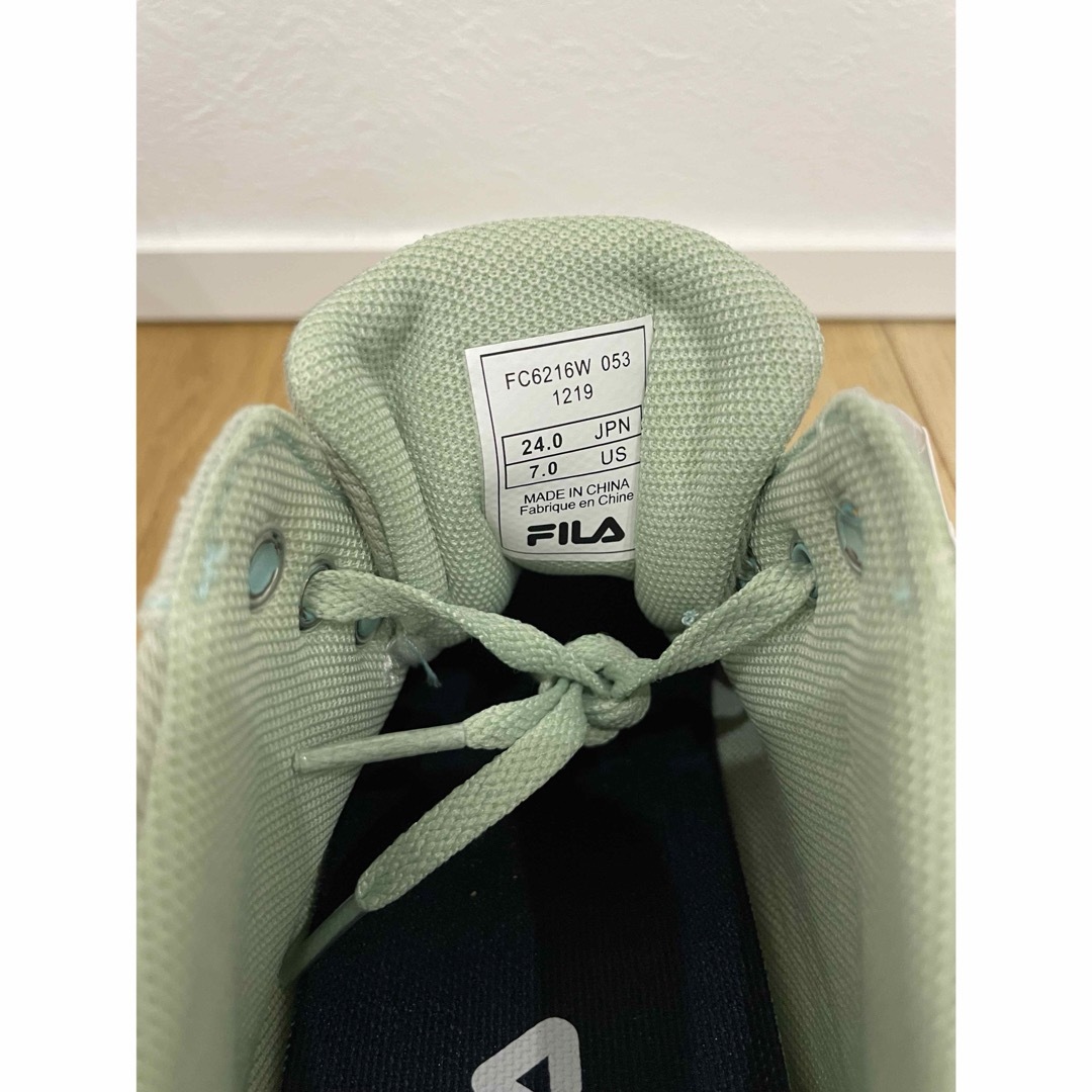 FILA(フィラ)の24cm  FILA レディース　インヒール　スニーカー  替え紐付き レディースの靴/シューズ(スニーカー)の商品写真