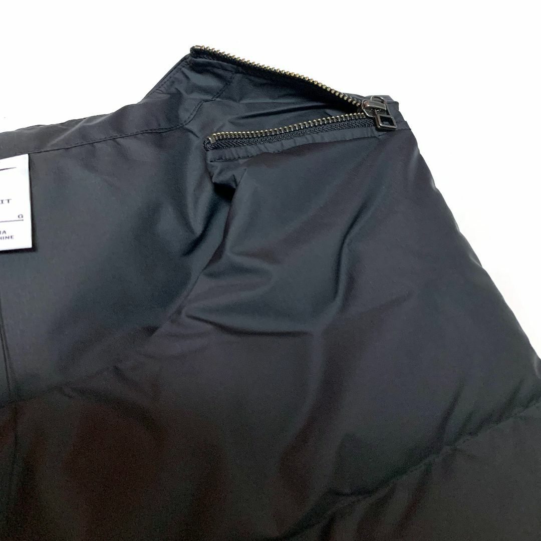 NIKE(ナイキ)の新品　Lサイズ　シティメイド ベスト ダウン　サーモフィット　ブラック メンズのジャケット/アウター(ダウンベスト)の商品写真