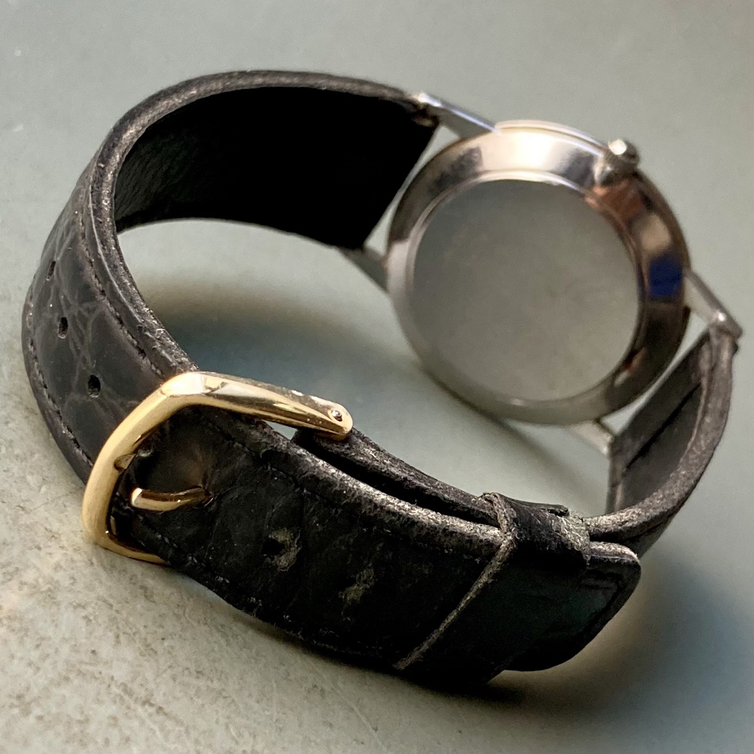 UNIVERSAL GENEVE(ユニバーサルジュネーブ)の【動作品】ユニバーサル・ジュネーブ アンティーク 腕時計 手巻き メンズ スイス メンズの時計(腕時計(アナログ))の商品写真