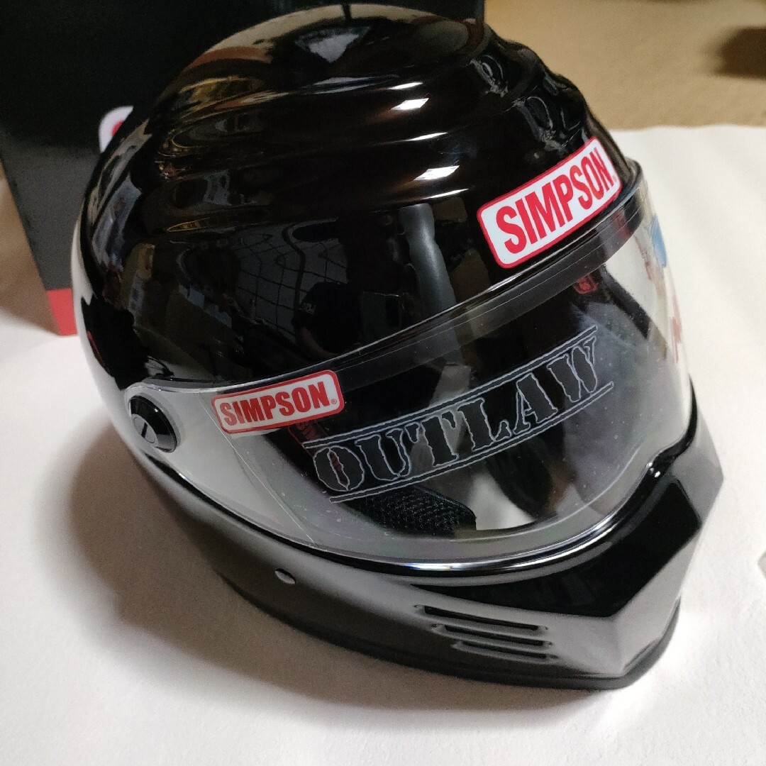 シンプソン 59センチ OUTLAW (アウトロー) ヘルメットヘルメット/シールド