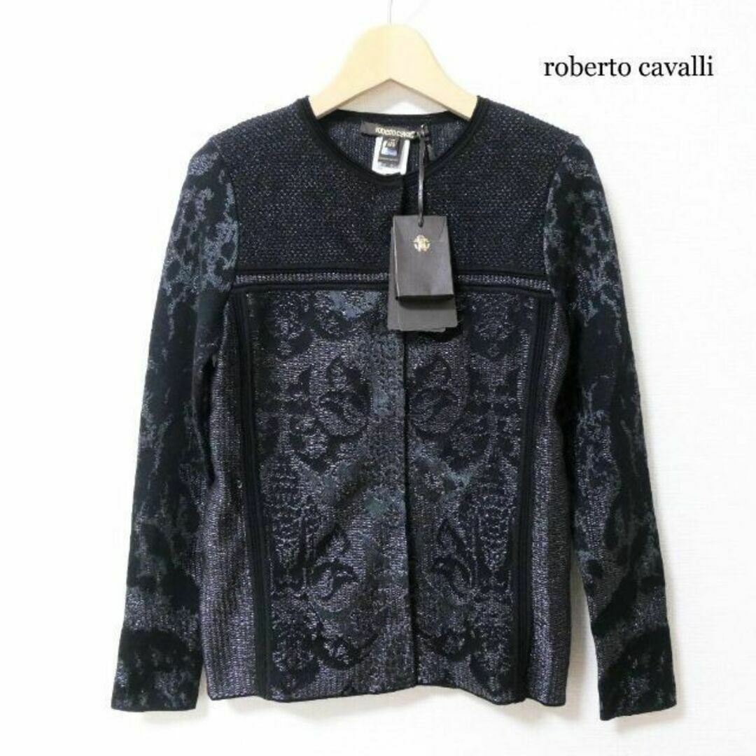 Roberto Cavalli(ロベルトカヴァリ)の未使用 ロベルトカヴァリ 総柄 ラメ スナップボタン 長袖 ニット カーディガン レディースのトップス(カーディガン)の商品写真