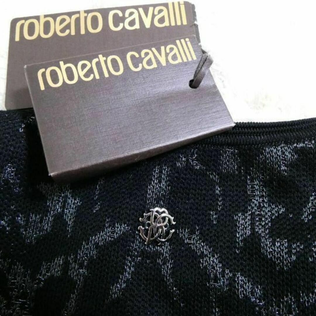 Roberto Cavalli(ロベルトカヴァリ)の未使用 ロベルトカヴァリ 総柄 ラメ スナップボタン 長袖 ニット カーディガン レディースのトップス(カーディガン)の商品写真