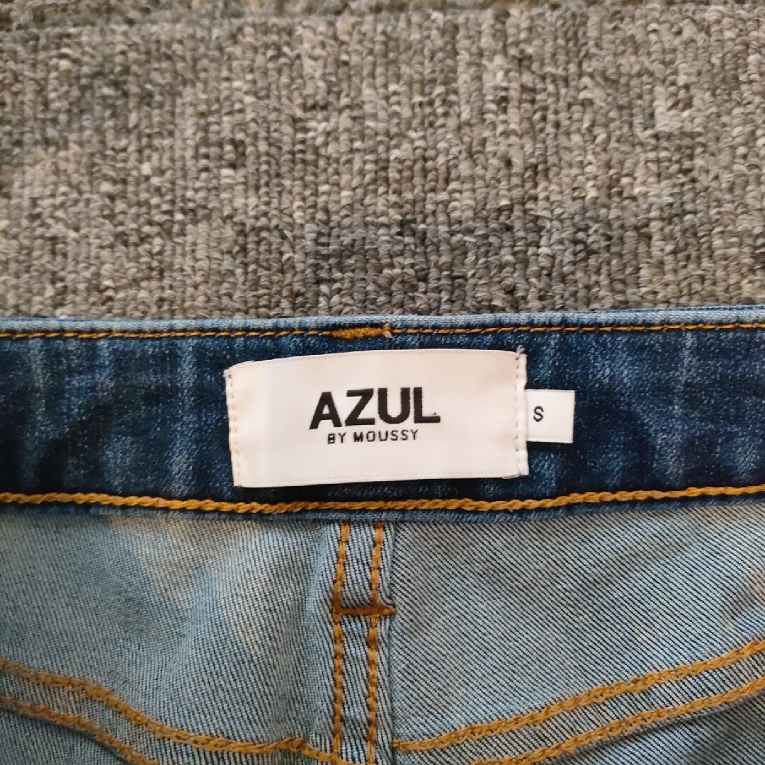 AZUL by moussy(アズールバイマウジー)のAZUL BY MOUSSY スキニーパンツ レディースのパンツ(デニム/ジーンズ)の商品写真