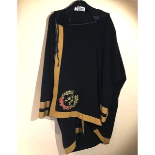 ヴィヴィアンウエストウッド(Vivienne Westwood)のVivienne Westwood MANエンブレムコート(ポンチョ)