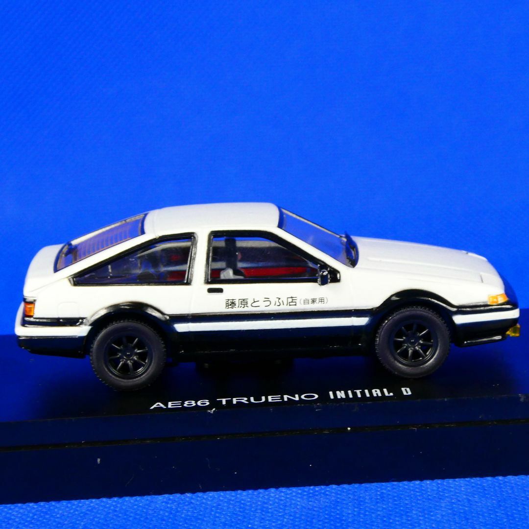 Takara Tomy - 頭文字D☆AE86☆藤原とうふ店☆エイベックス Takara Tomy - 頭文字D☆AE86☆藤原とうふ店☆エイベックス