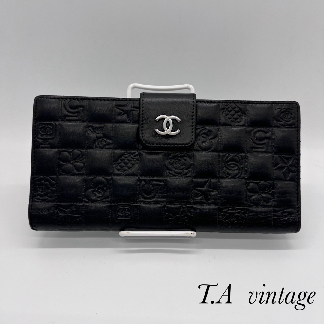 【正規品⭐︎極美品】CHANEL アイコン 黒色折財布