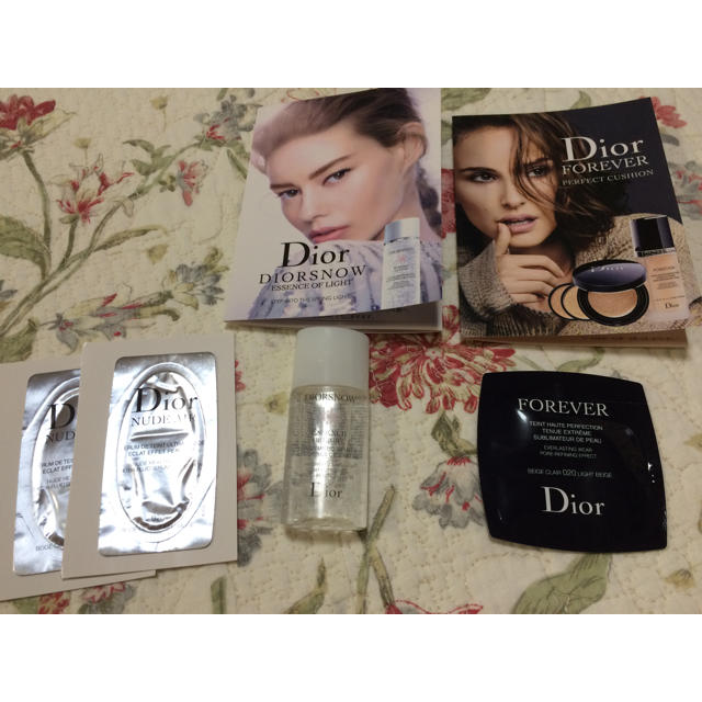 Dior(ディオール)のディオール サンプル コスメ/美容のキット/セット(サンプル/トライアルキット)の商品写真