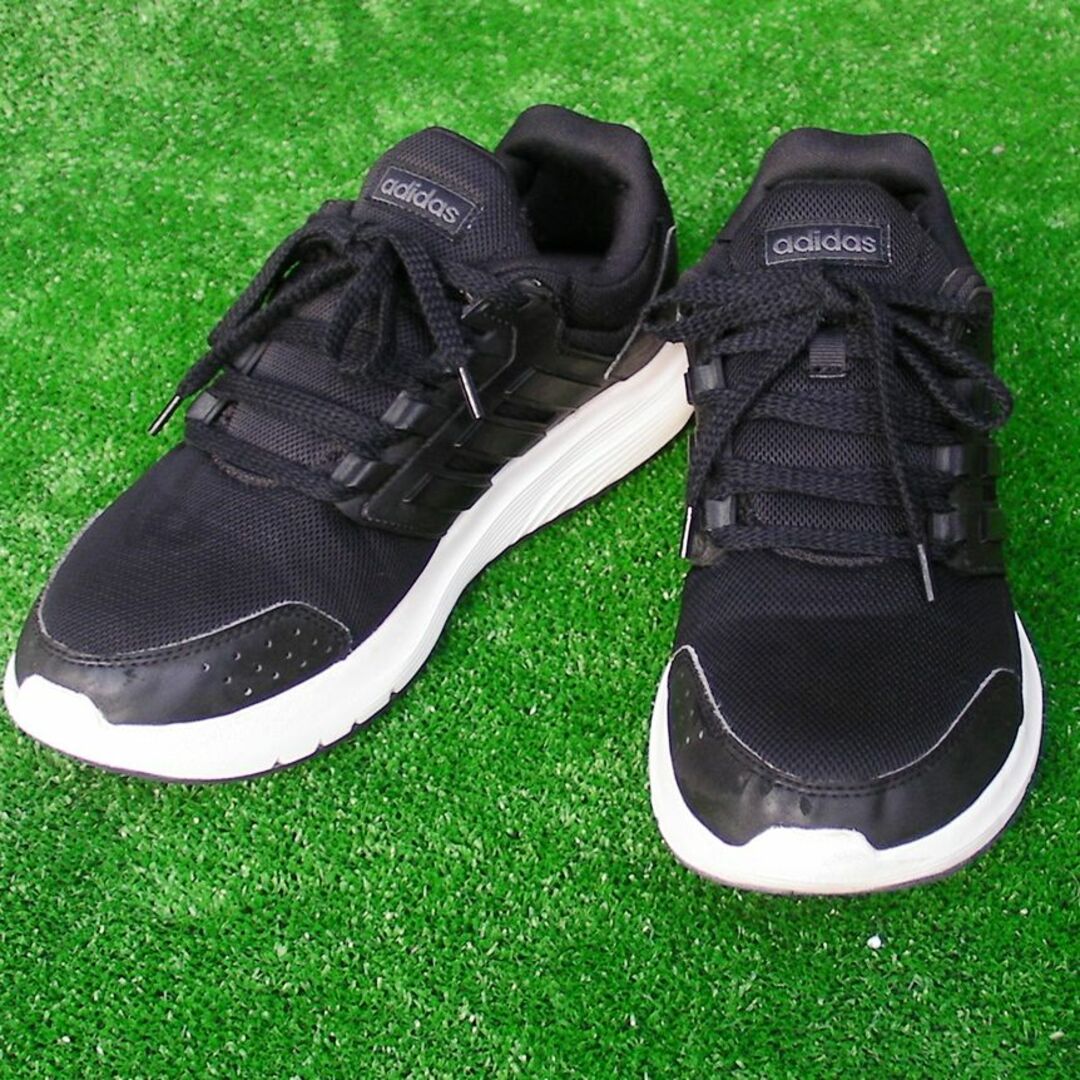 adidas(アディダス)のアディダス　adidas　スニーカー　27cm　S○93 メンズの靴/シューズ(スニーカー)の商品写真