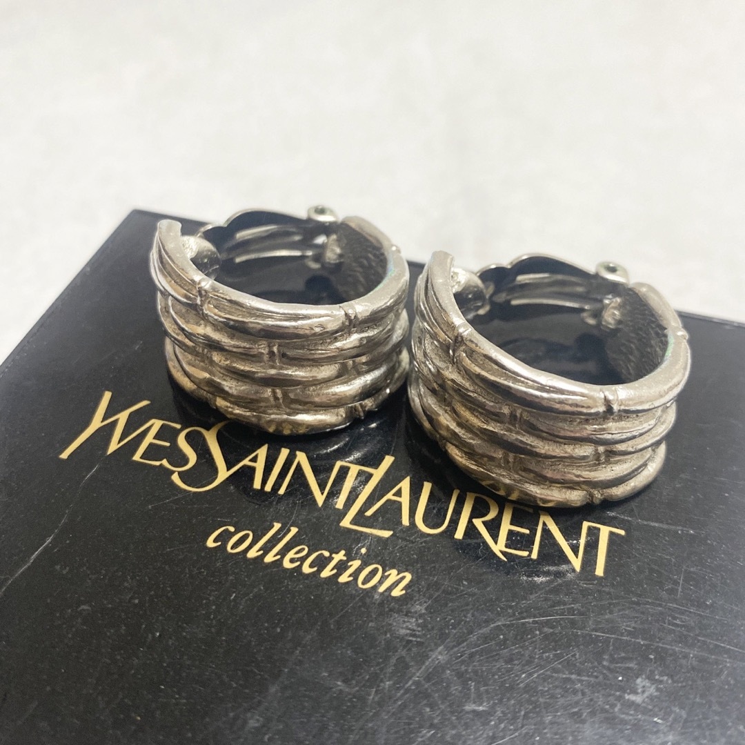 Yves Saint Laurent(イヴサンローラン)のイブサンローラン　vintage バンブーイヤリング レディースのアクセサリー(イヤリング)の商品写真