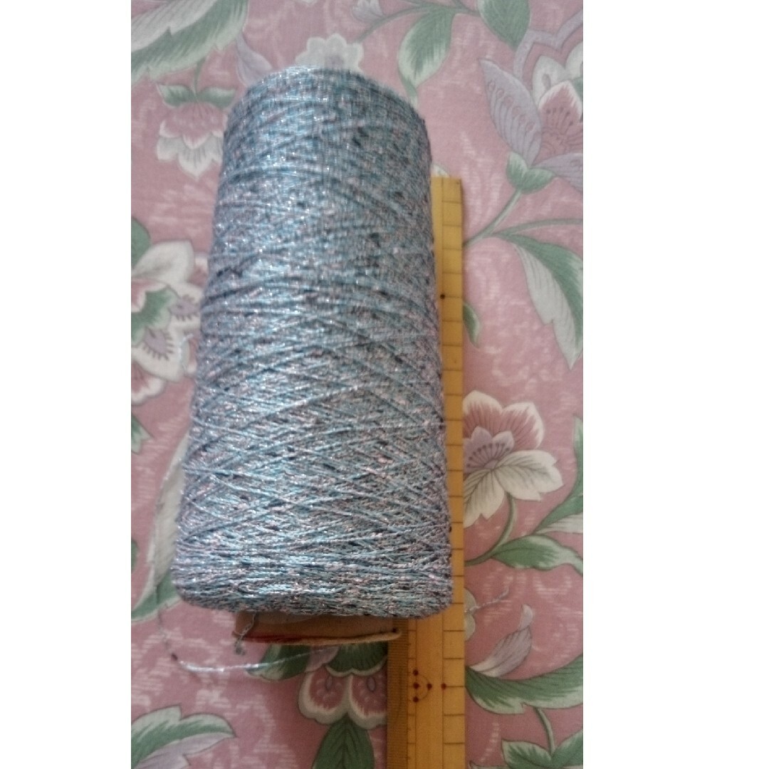 毛糸　引き揃え糸 ハンドメイドの素材/材料(生地/糸)の商品写真