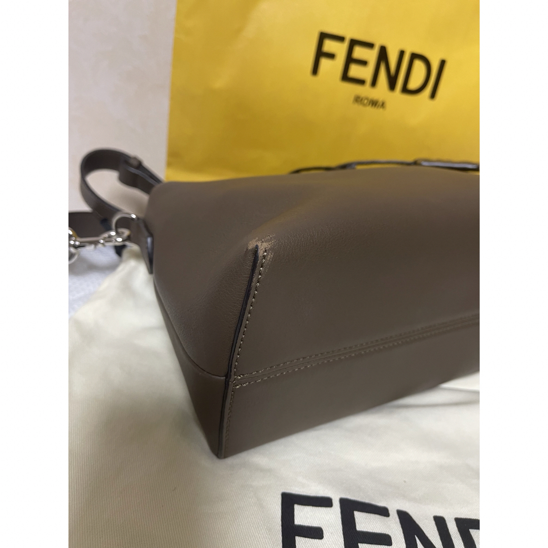 FENDI(フェンディ)のフェンディ　FENDI バイザウェイ　レザーボストンバッグ　美品 レディースのバッグ(ショルダーバッグ)の商品写真