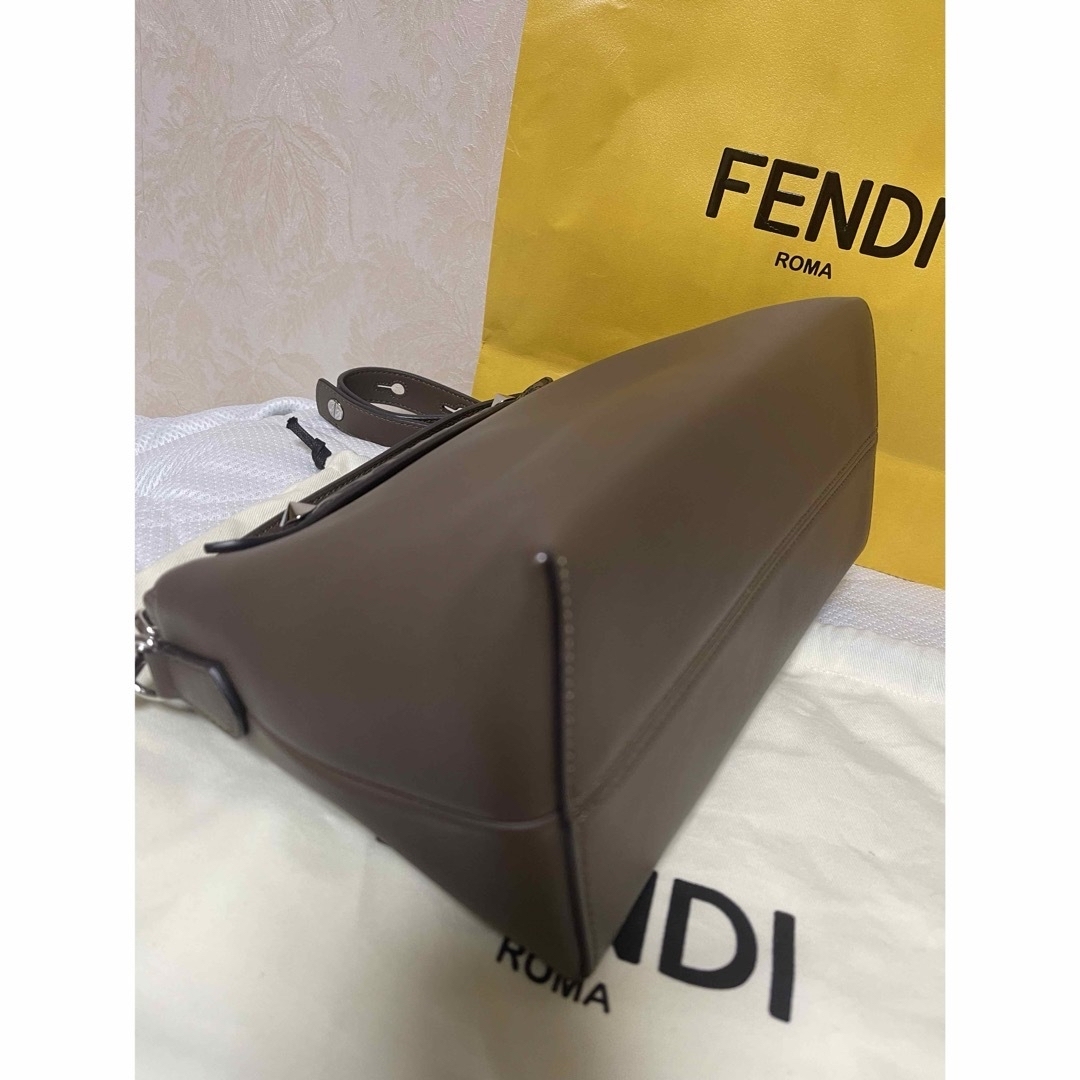 FENDI(フェンディ)のフェンディ　FENDI バイザウェイ　レザーボストンバッグ　美品 レディースのバッグ(ショルダーバッグ)の商品写真