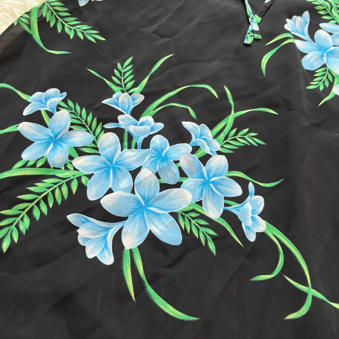 CECIL McBEE(セシルマクビー)のCECIL McBEE セシルマクビー　ワンピース　黒　花柄　ブルー レディースのワンピース(ひざ丈ワンピース)の商品写真