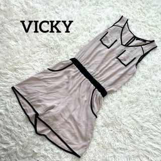 VICKY ビッキー　ノースリーブ　オールインワン　半ズボン