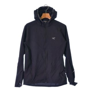 アークテリクス(ARC'TERYX)のARC'TERYX アークテリクス マウンテンパーカー S 黒 【古着】【中古】(マウンテンパーカー)