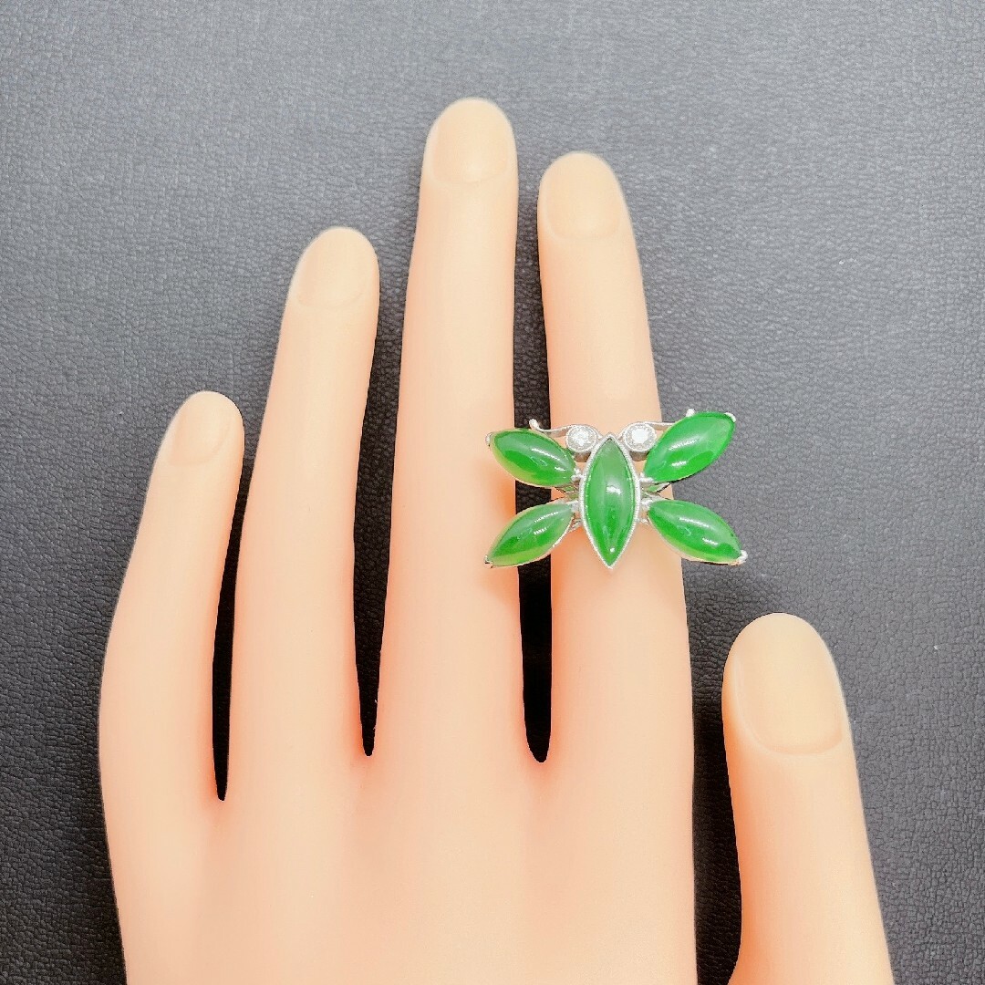 Tキラキラ ジェイダイト天然翡翠  指輪  デザインリング メンズのアクセサリー(リング(指輪))の商品写真