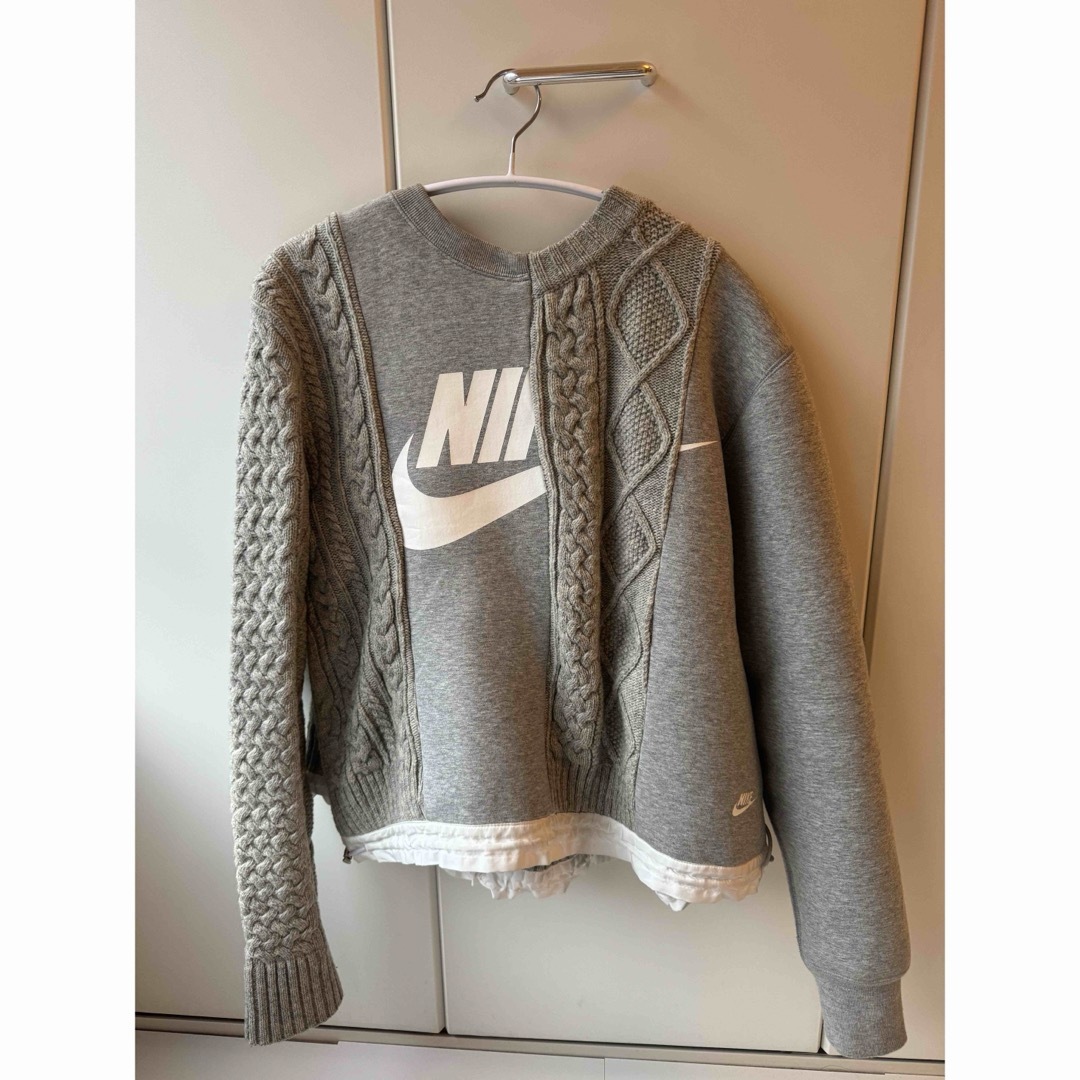 sacai(サカイ)のsacai Nike トレーナー レディースのトップス(トレーナー/スウェット)の商品写真