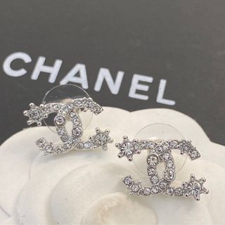 CHANEL シェルサークルピアス　vintage 98P ココマークアルマイヤリング