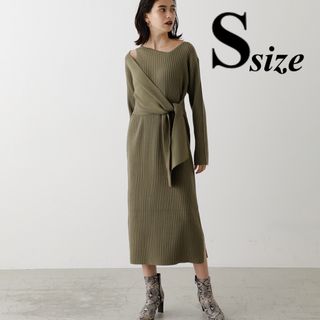 アズールバイマウジー(AZUL by moussy)のAZUL ニットワンピース フロントリンクアシンメトリーニットワンピース カーキ(ロングワンピース/マキシワンピース)