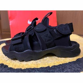 ナイキ(NIKE)のNIKE CANYON SANDAL  キャニオンサンダル(サンダル)