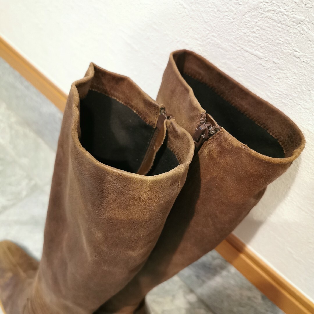 ブラウン　レザーブーツ　ブーツ　膝下ブーツ　ジッパー　ヒール6cm レディースの靴/シューズ(ブーツ)の商品写真