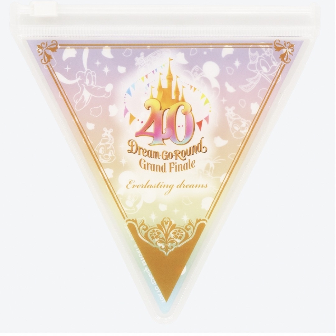 Disney(ディズニー)の販売終了★新品未開封★ディズニー　40周年 グランドフィナーレ　シール　ケース付 エンタメ/ホビーのおもちゃ/ぬいぐるみ(キャラクターグッズ)の商品写真