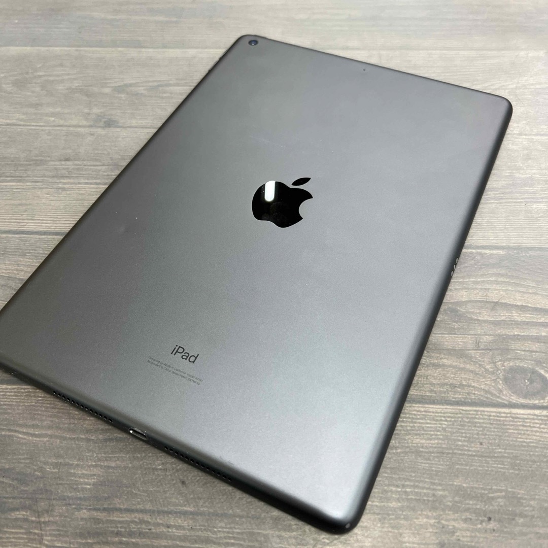 iPad(アイパッド)のiPad 第7世代　128G スペースグレイ スマホ/家電/カメラのPC/タブレット(タブレット)の商品写真