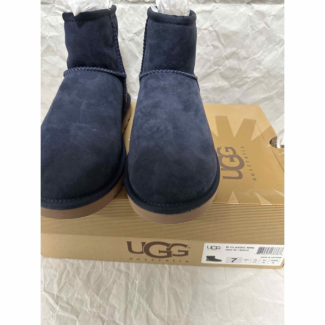 UGG(アグ)の☆未使用品☆UGGブーツ レディースの靴/シューズ(ブーツ)の商品写真