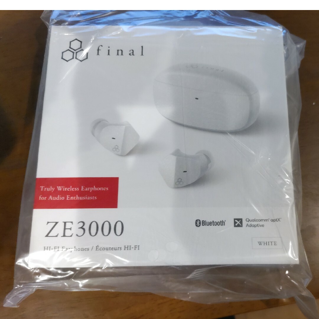 final(ファイナル)のfinal ZE3000 完全ワイヤレスイヤホン　未開封 スマホ/家電/カメラのオーディオ機器(ヘッドフォン/イヤフォン)の商品写真