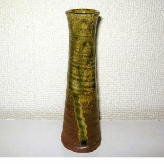 【陶器製の花びん 一輪挿し用】花瓶 インテリア 陶磁器 和風 日本製 おしゃれ(花瓶)